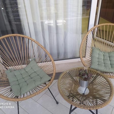 Luxury Condo In Тирана Экстерьер фото
