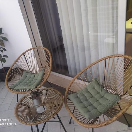 Luxury Condo In Тирана Экстерьер фото