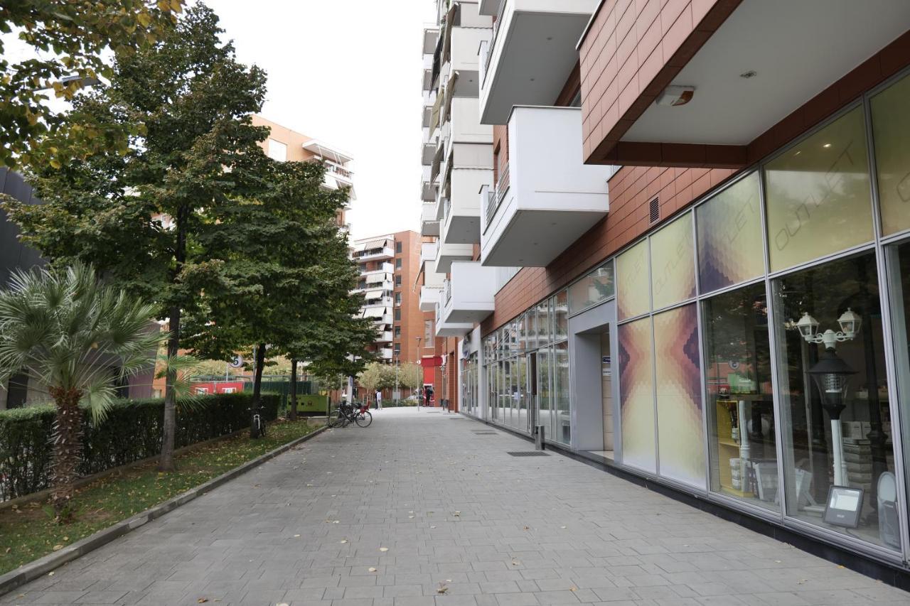 Luxury Condo In Тирана Экстерьер фото