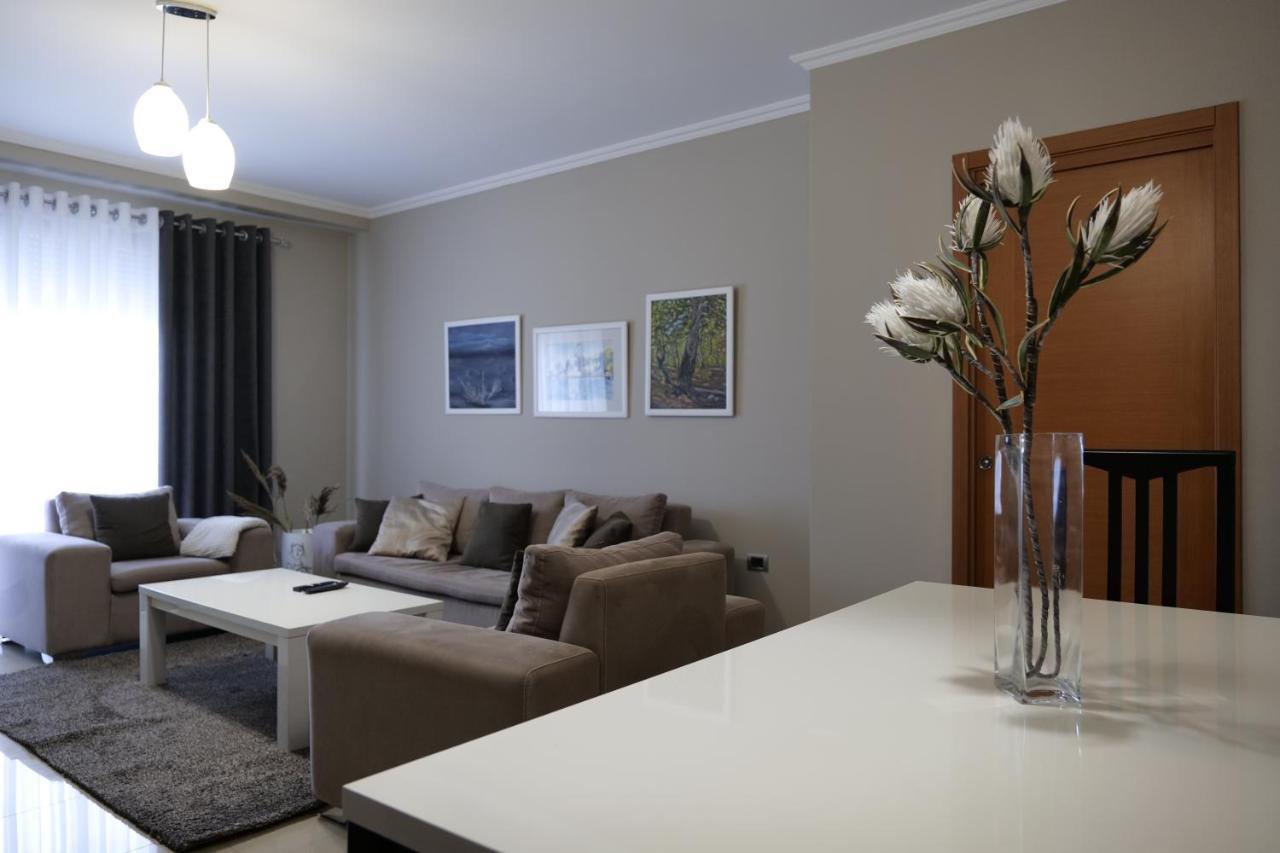 Luxury Condo In Тирана Экстерьер фото