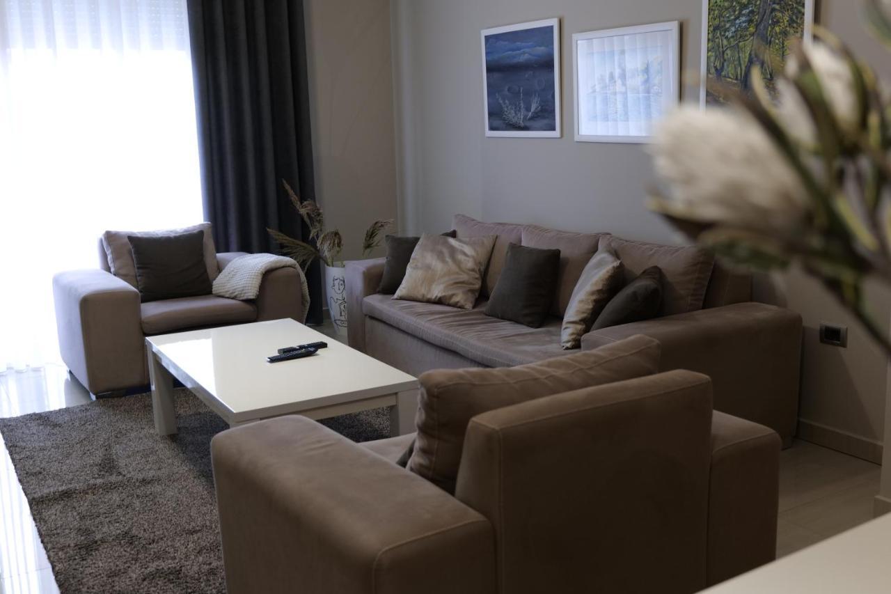 Luxury Condo In Тирана Экстерьер фото